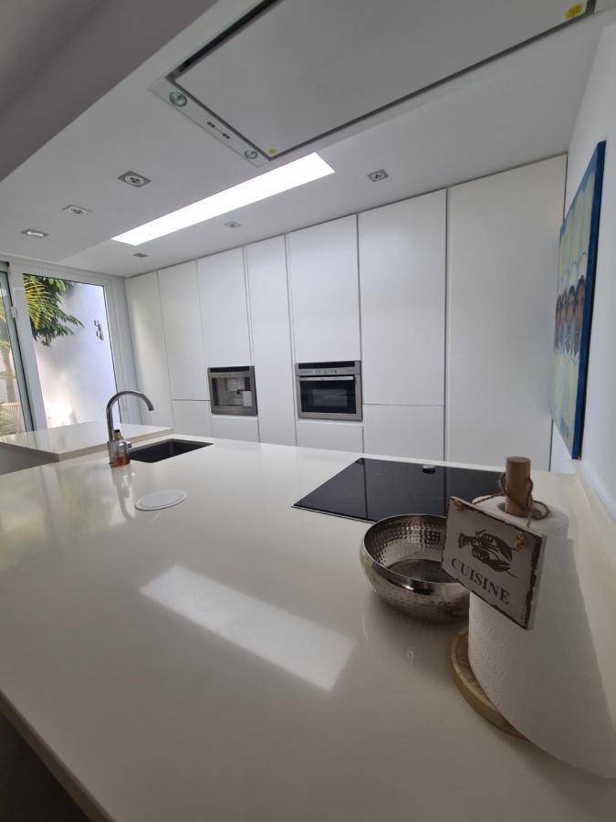Nosotros Luxury Villa Los Cristianos  Luaran gambar