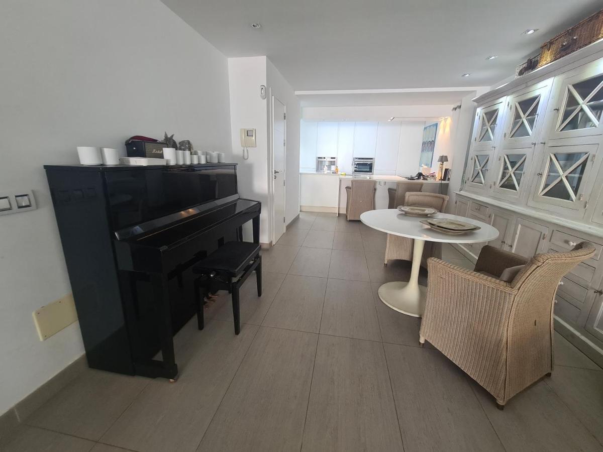 Nosotros Luxury Villa Los Cristianos  Luaran gambar