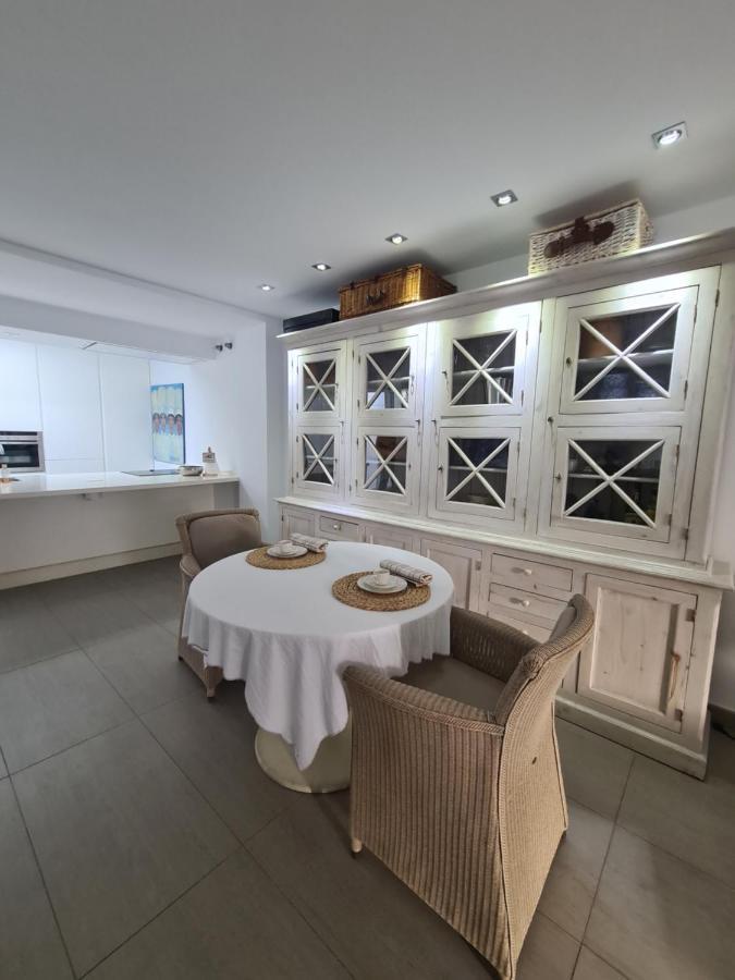 Nosotros Luxury Villa Los Cristianos  Luaran gambar