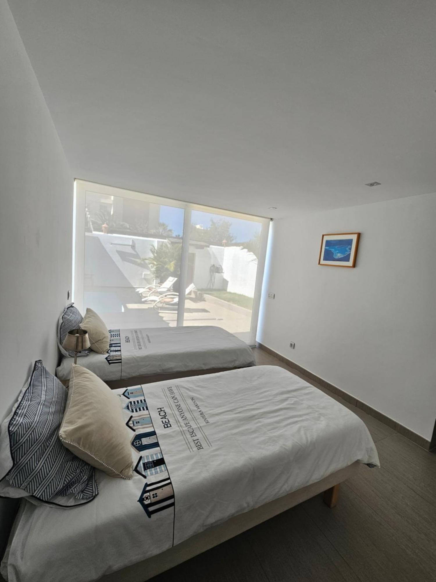 Nosotros Luxury Villa Los Cristianos  Luaran gambar